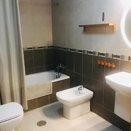 Apartment 50 Meters To Beach! Ac - Wifi -near Center