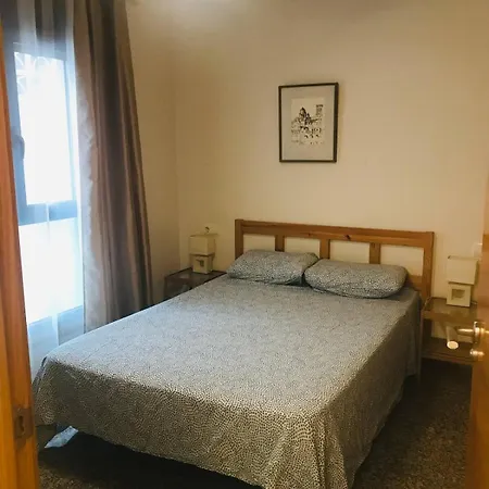 50 Meters To Beach! Ac - Wifi -near Center Apartment