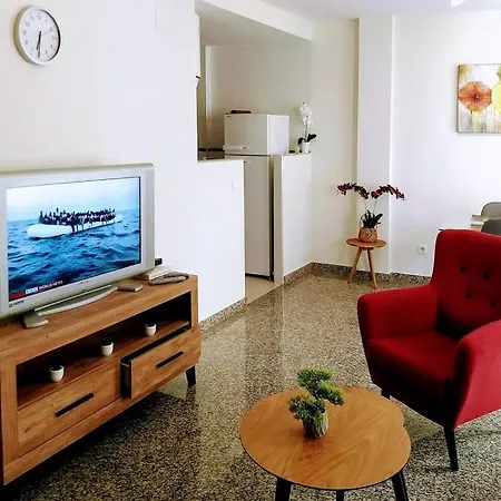 Apartment 50 Meters To Beach! Ac - Wifi -near Center *